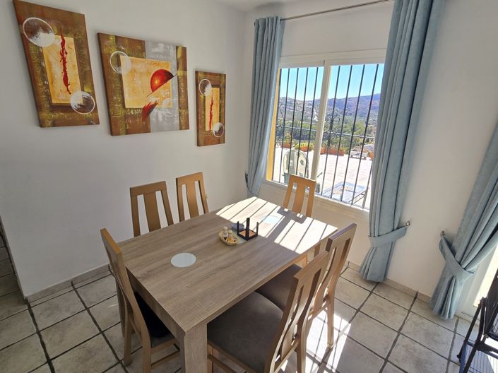 Image No.20-3 Bed Villa for sale