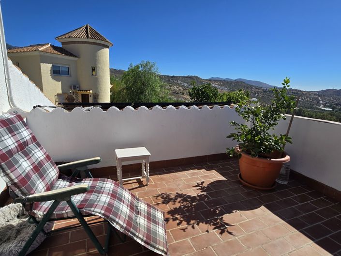 Image No.30-3 Bed Villa for sale