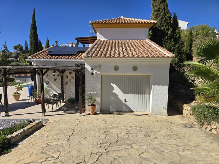 Image No.7-3 Bed Villa for sale