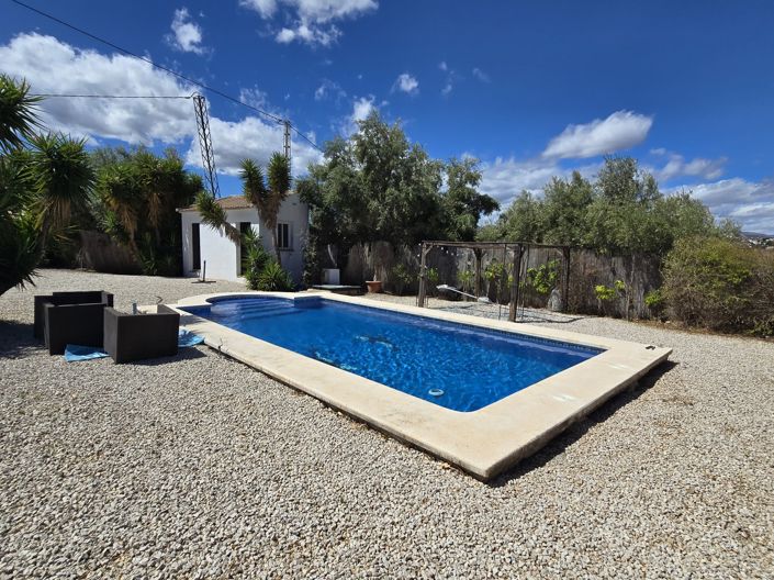 Image No.23-Villa de 3 chambres à vendre à Alcaucín
