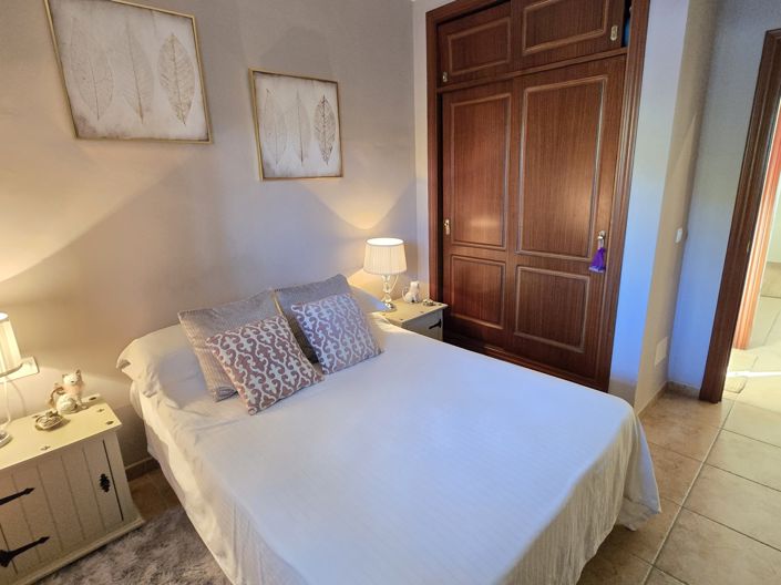 Image No.33-3 Bed Villa for sale