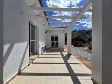 1396-villa-for-sale-in-alcaucin-54362-large