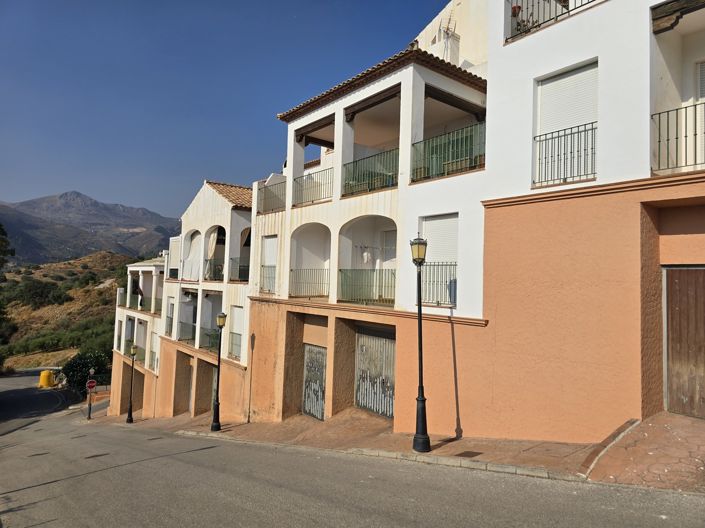 Image No.21-3 Bed Village House for sale