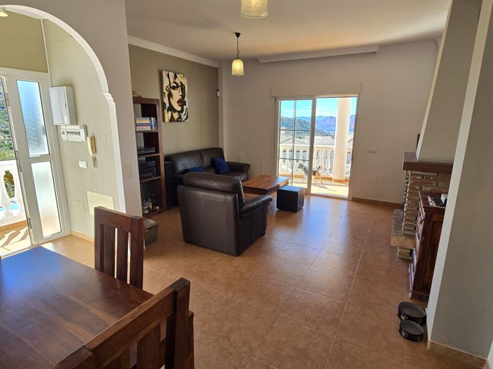 Image No.20-Villa de 3 chambres à vendre à Alcaucín