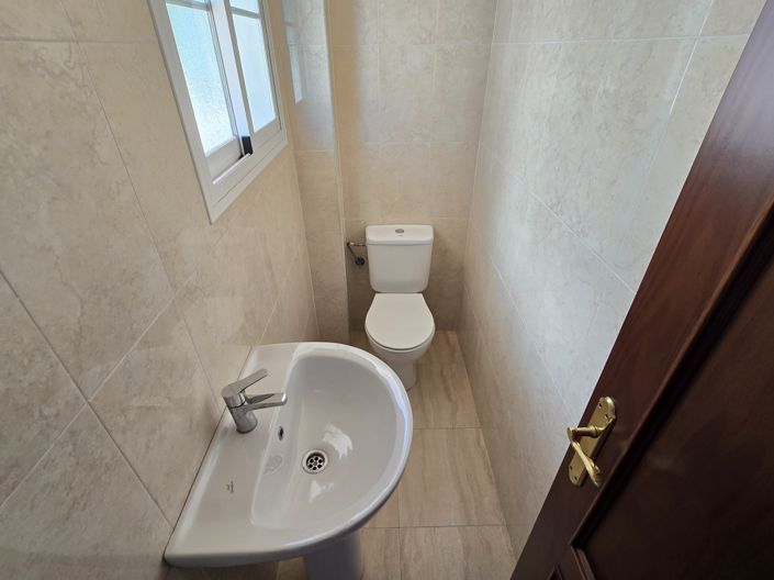 Image No.25-Maison de village de 3 chambres à vendre à Alcaucín