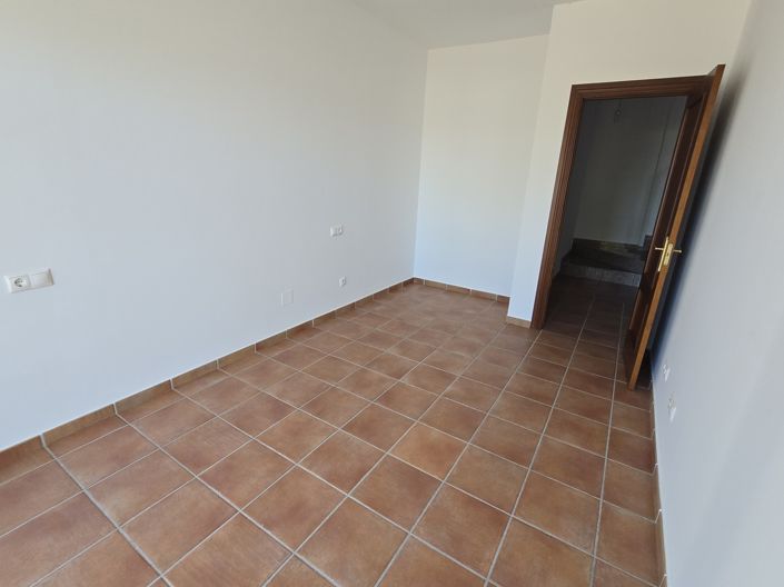 Image No.29-Maison de village de 3 chambres à vendre à Alcaucín