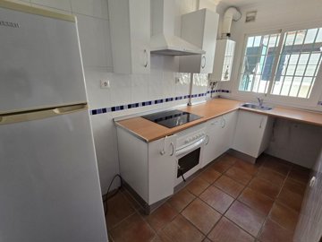 1400-village-house-for-sale-in-alcaucin-50286