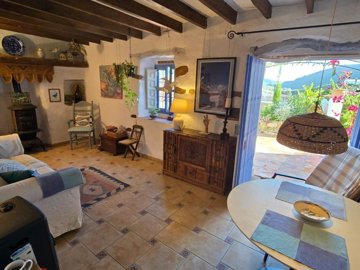 1220-village-house-for-sale-in-vinuela-50770-