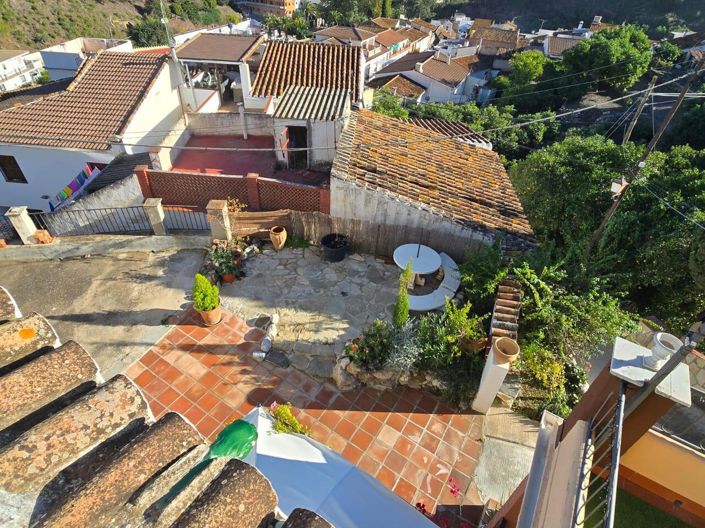 Image No.19-2 Bed Village House for sale