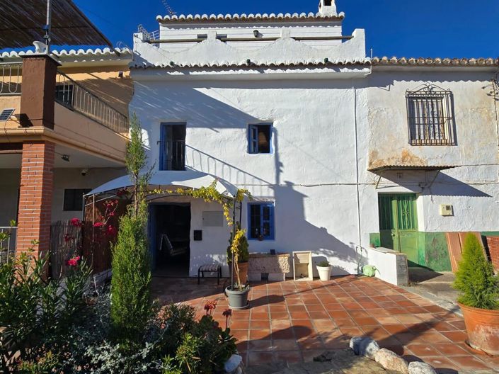 Image No.3-2 Bed Village House for sale