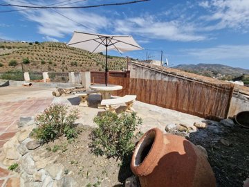 1220-village-house-for-sale-in-vinuela-39183-