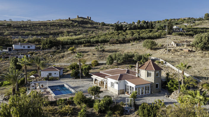 Image No.2-Villa de 3 chambres à vendre à Alcaucín