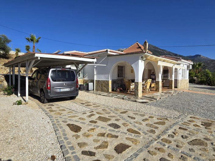 Image No.38-Villa de 3 chambres à vendre à Alcaucín