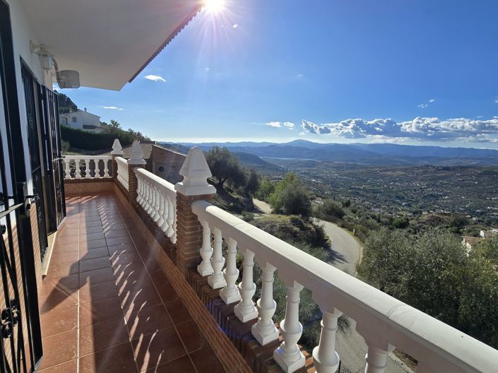 Image No.7-Villa de 3 chambres à vendre à Alcaucín