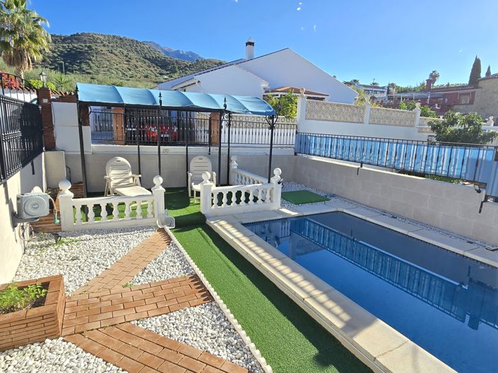 Image No.11-2 Bed Village House for sale