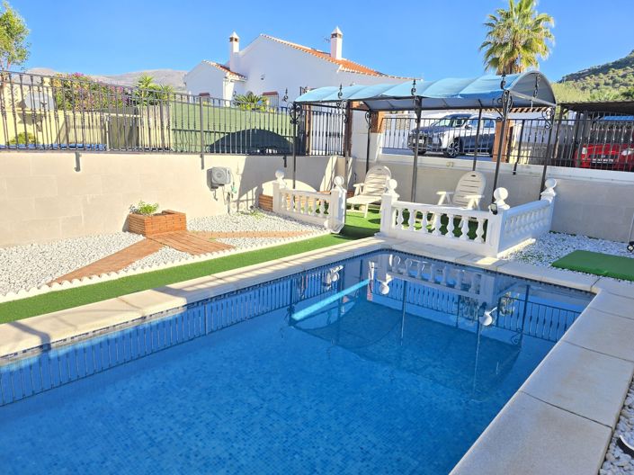 Image No.13-2 Bed Village House for sale