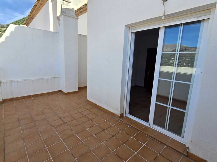 Image No.11-3 Bed Village House for sale