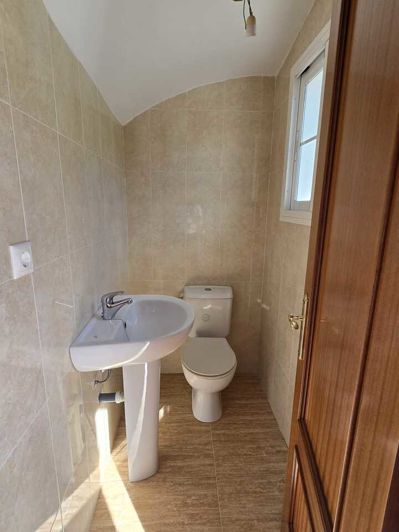 Image No.18-3 Bed Village House for sale