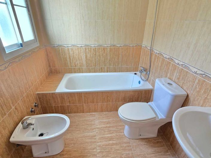 Image No.17-3 Bed Village House for sale