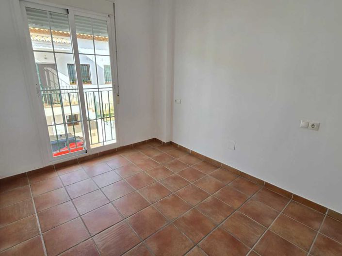 Image No.17-3 Bed Village House for sale