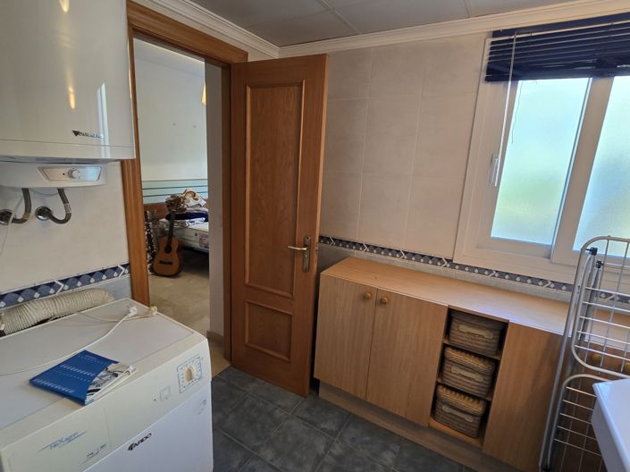 Image No.23-2 Bed Apartment for sale