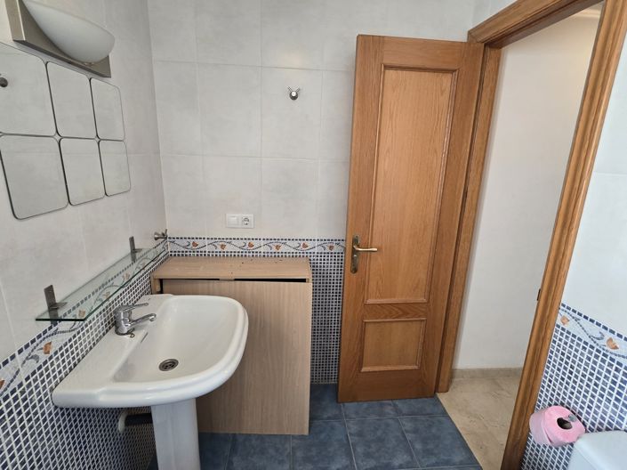 Image No.29-2 Bed Apartment for sale