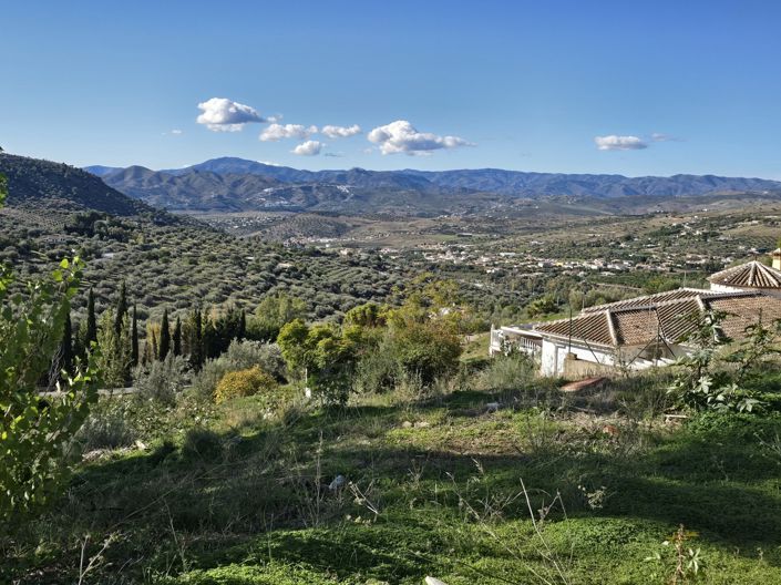 Image No.34-2 Bed Apartment for sale