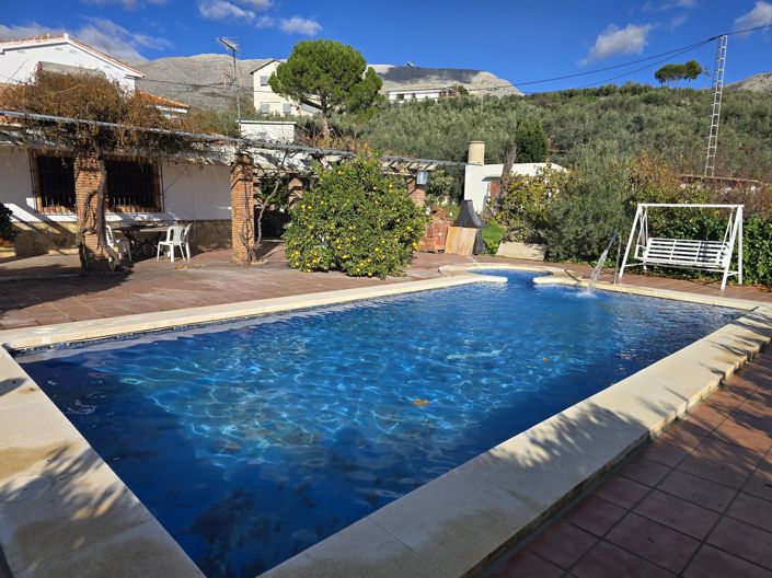 Image No.3-Villa de 6 chambres à vendre à Periana