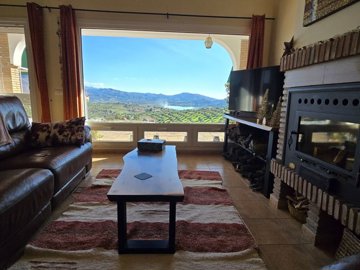 1411-villa-for-sale-in-la-vinuela-50937-large