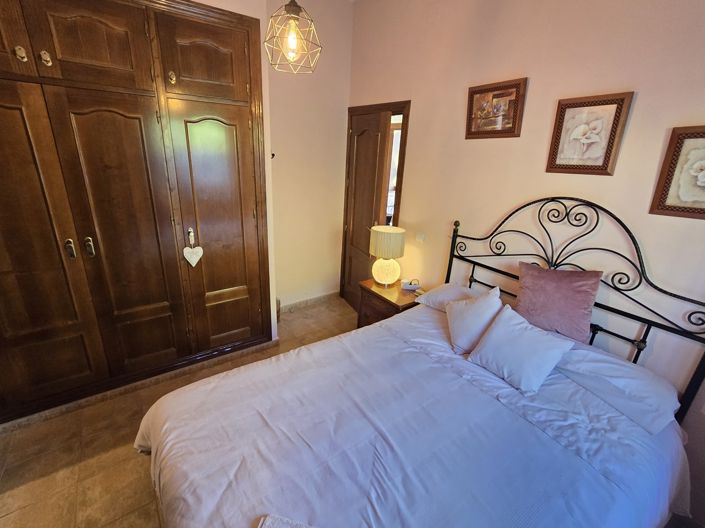 Image No.26-3 Bed Villa for sale