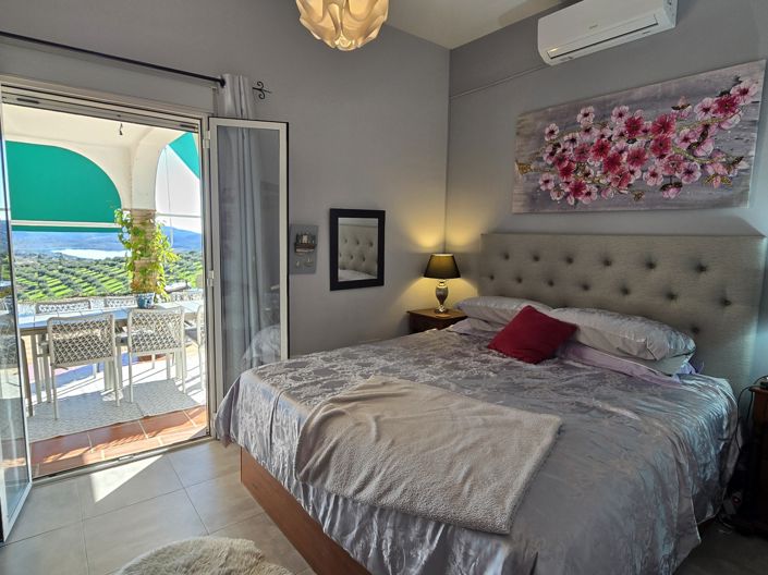 Image No.36-3 Bed Villa for sale