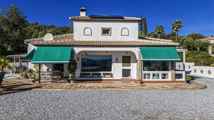 Image No.7-3 Bed Villa for sale