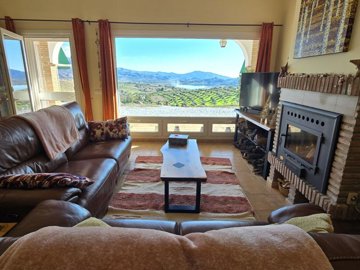 1411-villa-for-sale-in-la-vinuela-50936-large