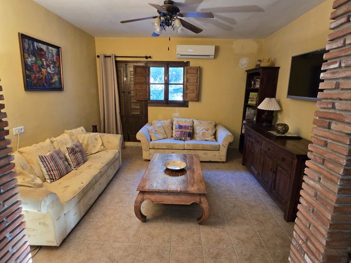 Image No.38-Villa de 4 chambres à vendre à Alcaucín