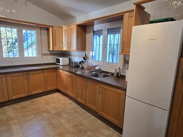 1413-villa-for-sale-in-vinuela-51108-large