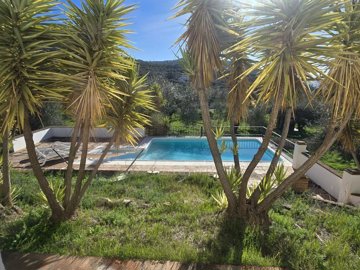 1415-villa-for-sale-in-alcaucin-51252-large