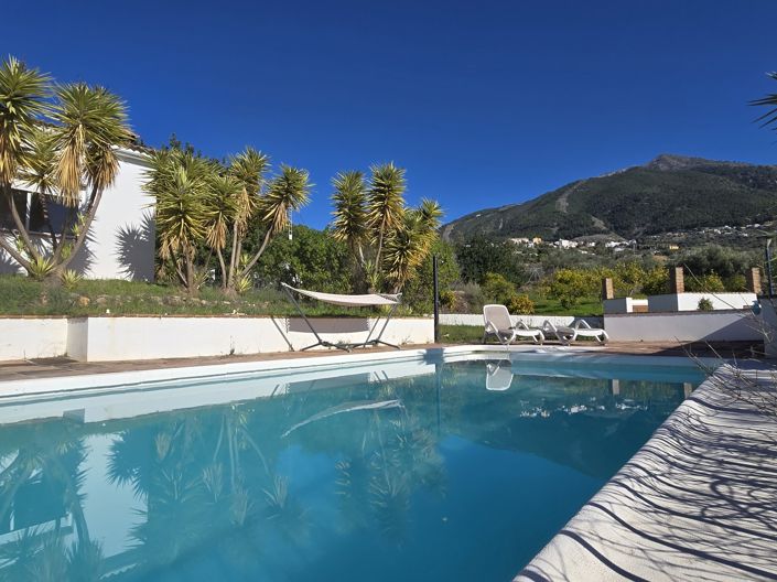 Image No.38-5 Bed Villa for sale