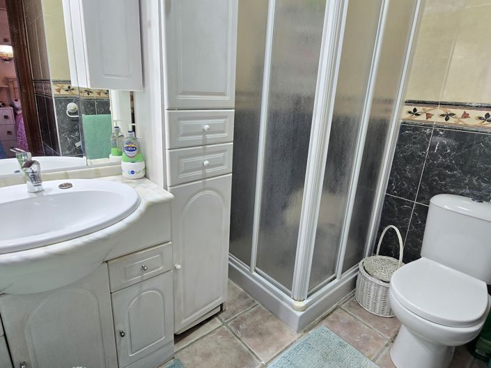 Image No.20-2 Bed Villa for sale