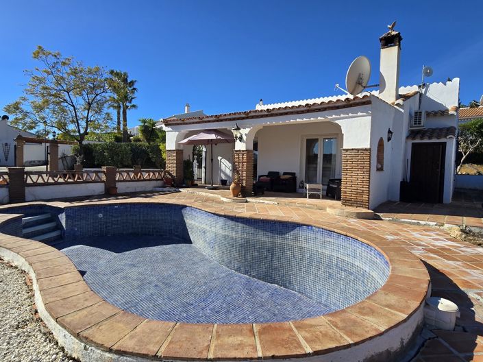 Image No.3-2 Bed Villa for sale