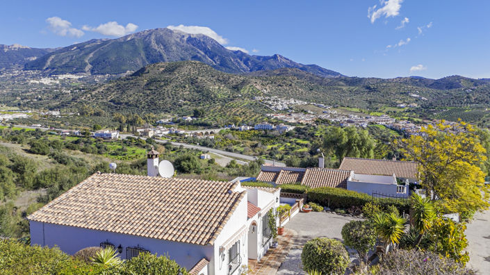 Image No.3-2 Bed Villa for sale