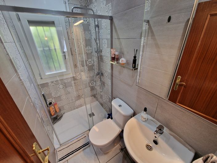 Image No.32-Villa de 2 chambres à vendre à Mondron