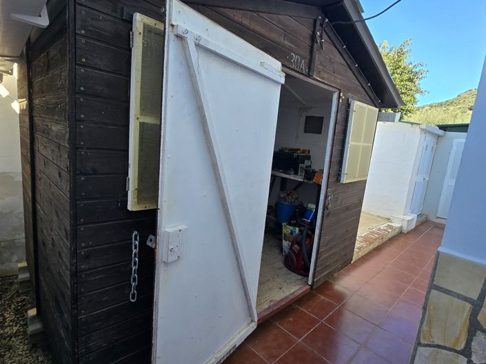 Image No.29-3 Bed Villa for sale