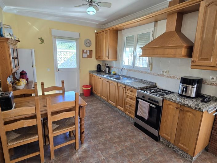 Image No.33-3 Bed Villa for sale