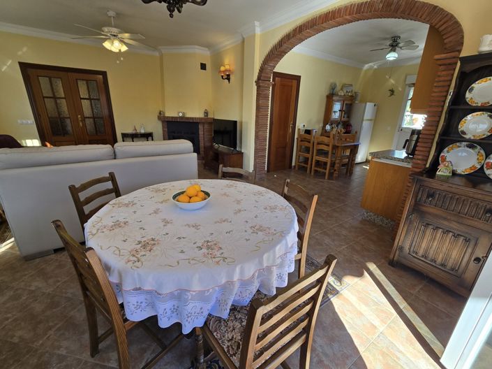 Image No.42-3 Bed Villa for sale