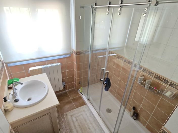 Image No.34-Villa de 3 chambres à vendre à Alcaucín