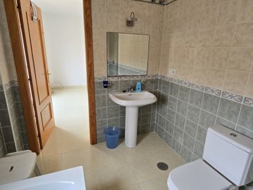 1418-villa-for-sale-in-vinuela-51469-large