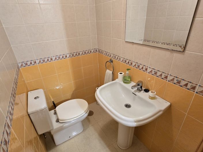 Image No.17-2 Bed Villa for sale