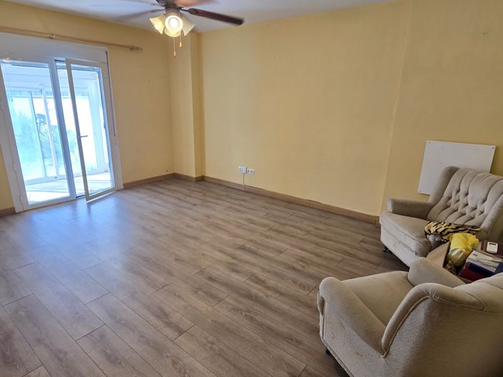 Image No.20-2 Bed Villa for sale