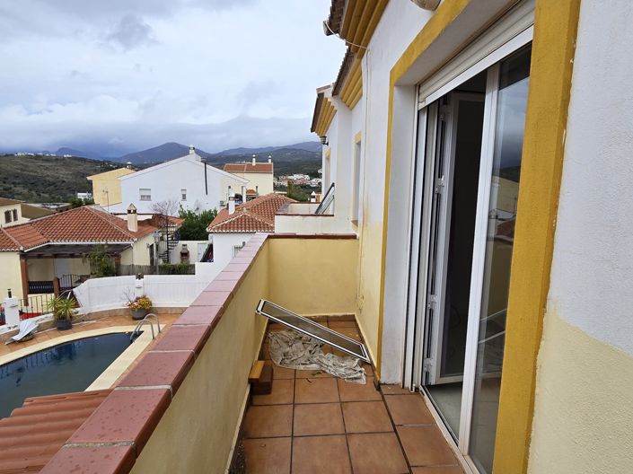 Image No.21-2 Bed Villa for sale