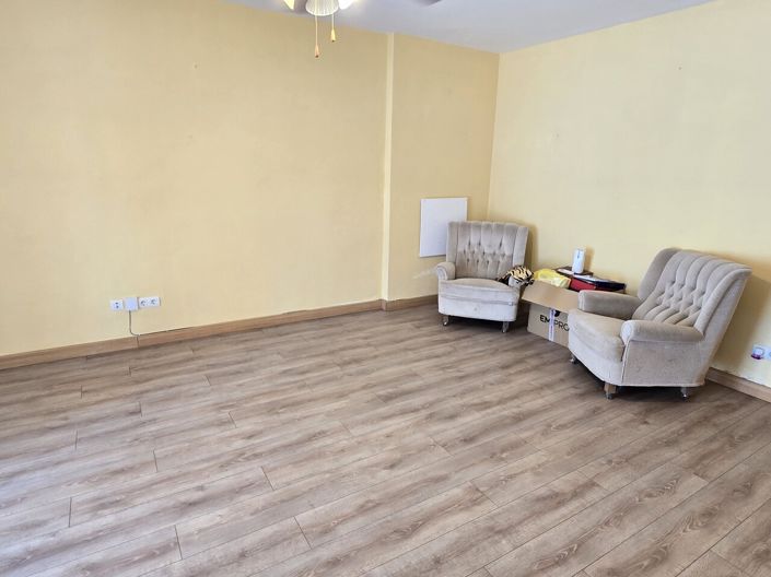 Image No.21-2 Bed Villa for sale